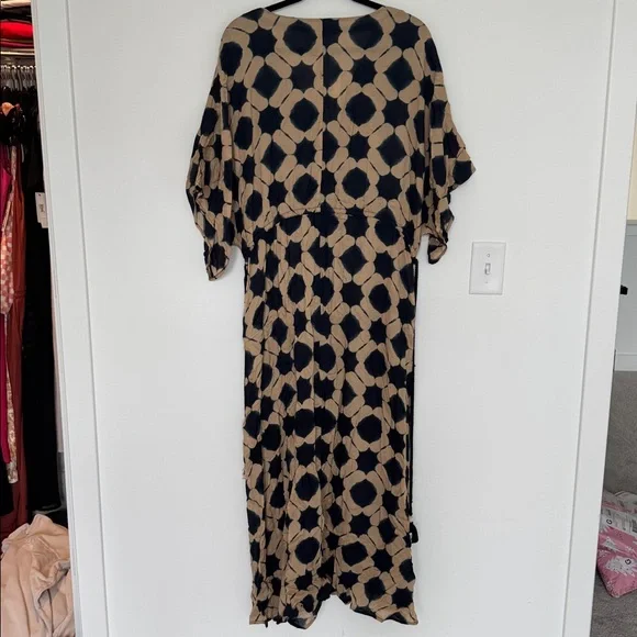 Zara NWT Printed Kaftan Dress Chic Black and Cream Oversized - Size M/L - Picture 7 of 7